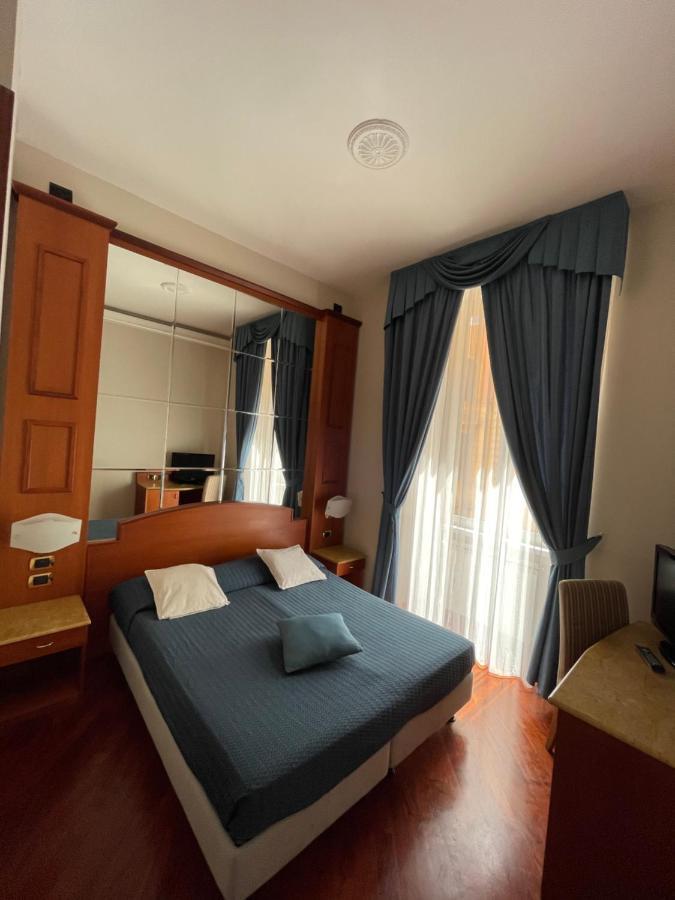 3Rd Floor 69 Manin Street Hotel Roma Ngoại thất bức ảnh